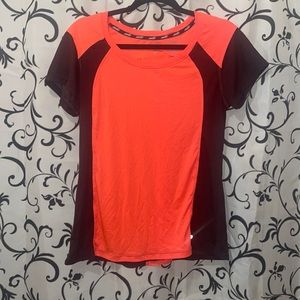 Womens Avia shirt